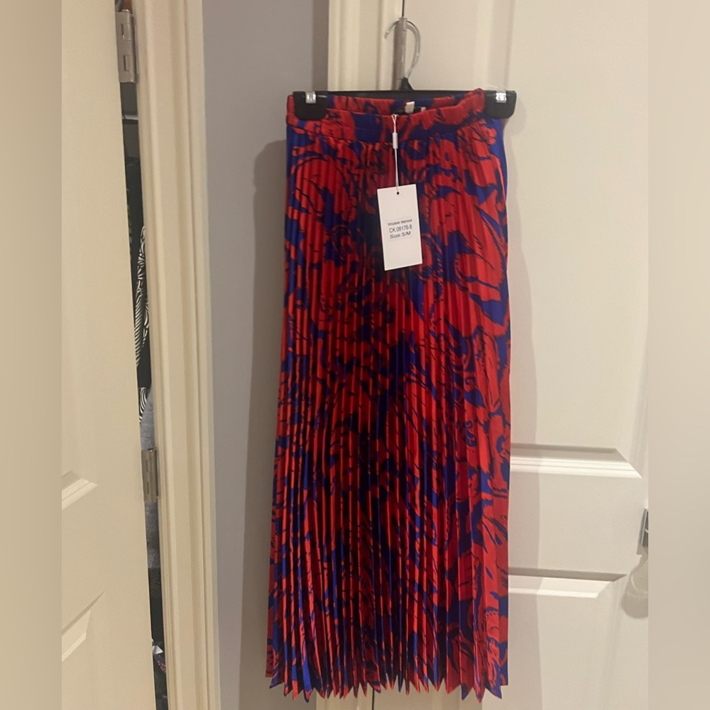 Vibrant Red and Blue Pleated Skirt